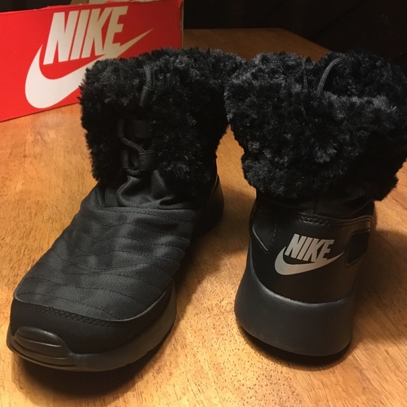 nike kaishi boots